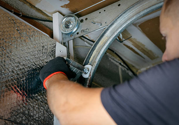 Affordable Garage Door solutions in Saks, AL